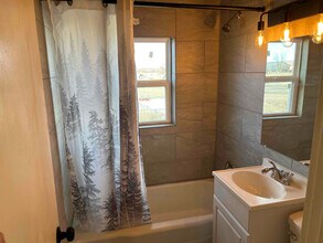 3707 Tome Rd in Roswell, NM - Foto de edificio - Building Photo