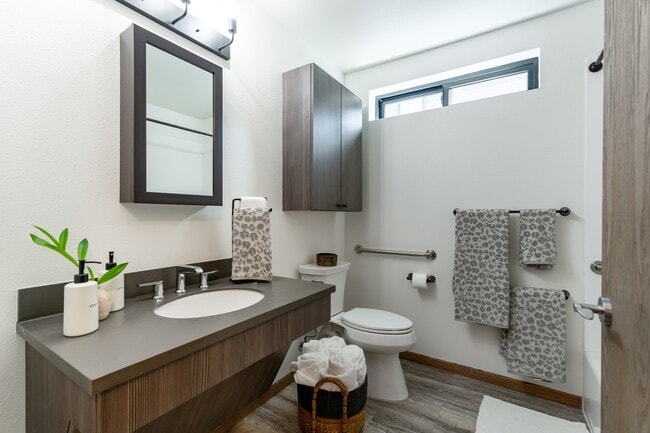 Lofts at Waikoloa East in Waikoloa, HI - Foto de edificio - Building Photo