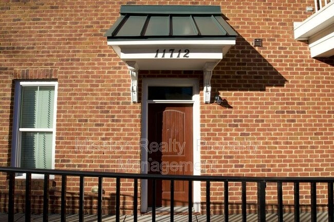 11712 Chester Village Dr in Chester, VA - Building Photo - Building Photo