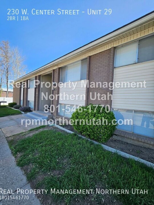 230 W Center St in Bountiful, UT - Building Photo