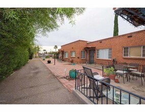 2919 E 10th St in Tucson, AZ - Building Photo - Building Photo