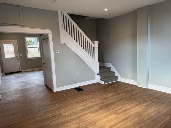 property at 346 N Plum St