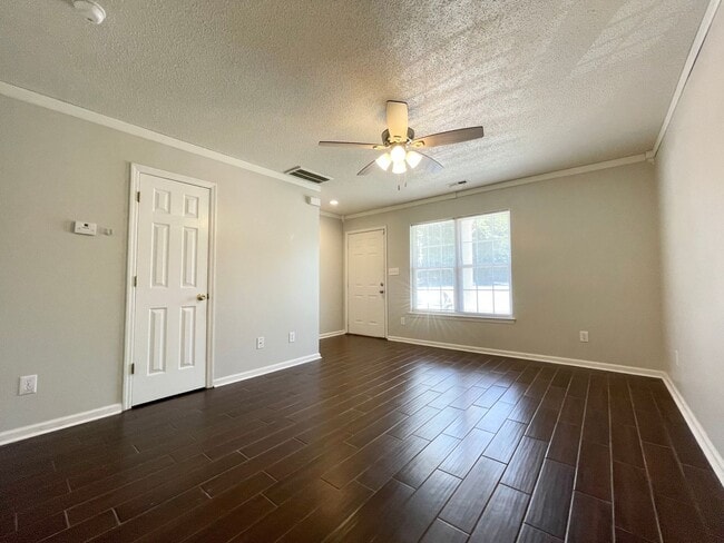 336 Bracken Pl in Jacksonville, NC - Foto de edificio - Building Photo