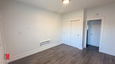 2143 Franklin Ave in San Diego, CA - Building Photo - Interior Photo