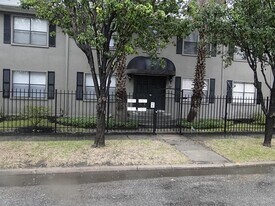 4007 Bute St in Houston, TX - Building Photo