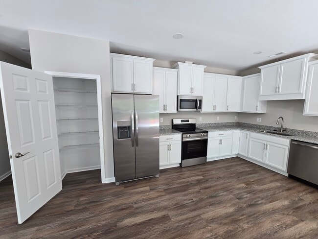 property at 814 Jackson Dr