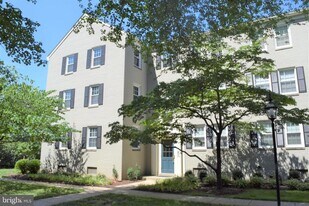 1413 Belle View Blvd in Alexandria, VA - Building Photo