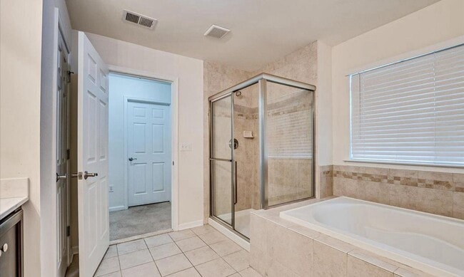 49 Campbell St in South Plainfield, NJ - Building Photo - Building Photo