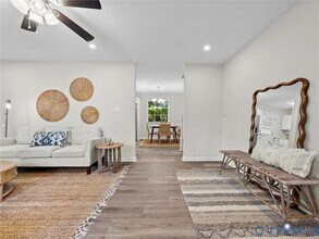 10303 Edgebrook Ct in Richmond, VA - Building Photo - Building Photo