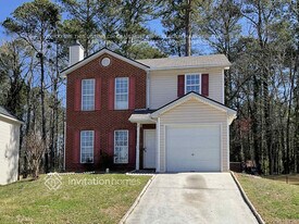 2364 Oakland Spring Dr in Snellville, GA - Building Photo