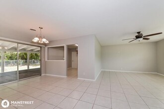 1606 Banyan Dr in Venice, FL - Building Photo - Building Photo