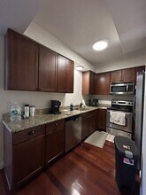 43 Pitman St in Somerville, MA - Building Photo - Building Photo