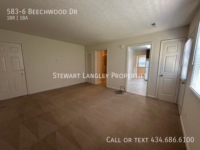 583 Beechwood Dr in Lynchburg, VA - Building Photo - Building Photo