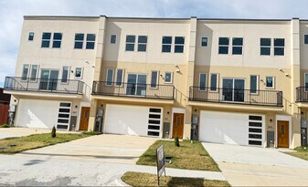 3607 Portland St in Irving, TX - Building Photo