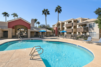 The Village at Sun Valley Apartments in Mesa, AZ - Foto de edificio - Building Photo