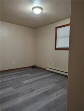 33 Gadoury Ave in Coventry, RI - Building Photo - Building Photo