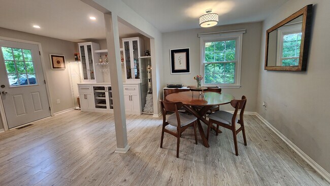 2927 Amberleigh Way in Fairfax, VA - Building Photo - Building Photo
