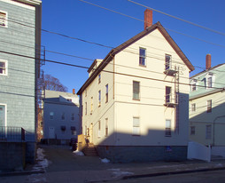 100 Seabury St Apartments