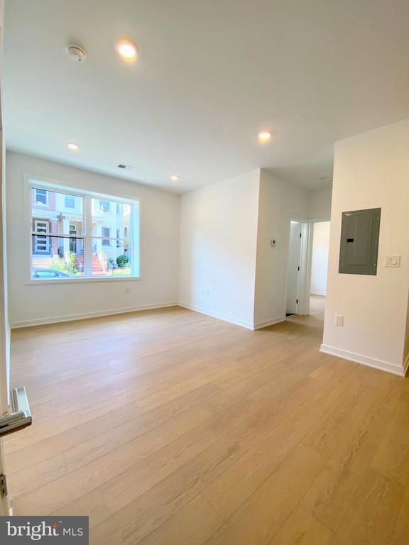 3435 Brown St NW in Washington, DC - Building Photo - Building Photo