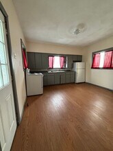 211 E Home St in New Castle, PA - Building Photo - Building Photo