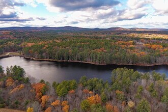 345 Dry Hill Rd in Barrington, NH - Building Photo - Building Photo