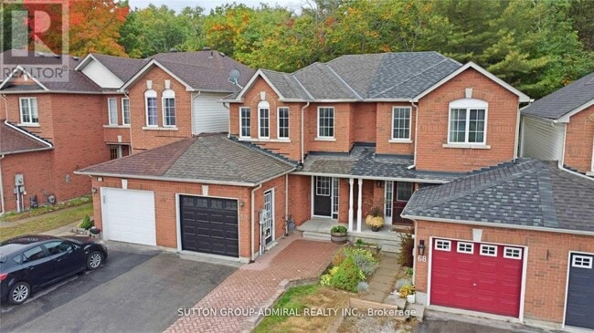 property at 70 Hawthorne Crescent