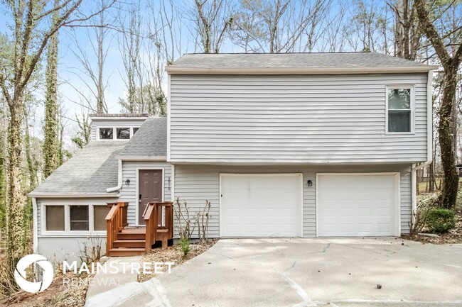 property at 3910 Rock Mill Pkwy