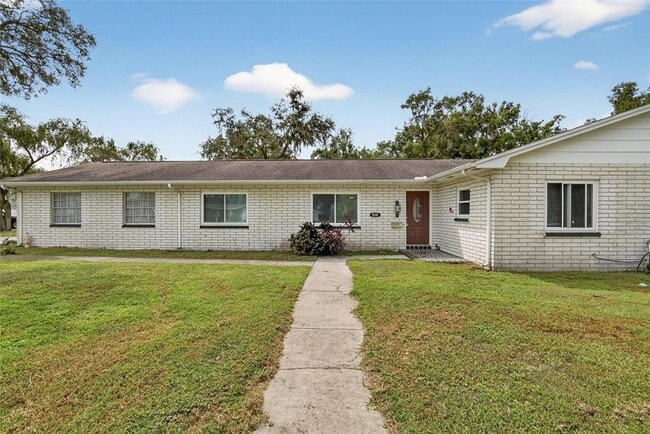 property at 1601 Alder Way