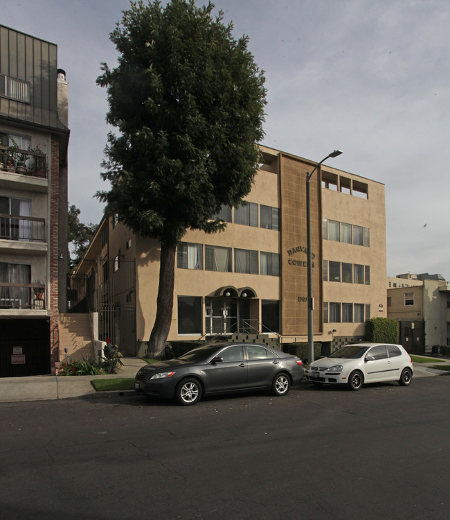 Harvard Towers in Los Angeles, CA - Building Photo - Building Photo