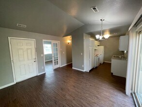 2277 S Buckley Rd in Aurora, CO - Building Photo - Building Photo