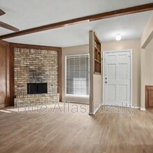 817 E 6th St in Irving, TX - Building Photo - Building Photo