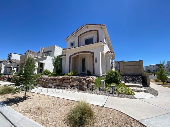 767 W Scarlet Hill Dr in Saint George, UT - Building Photo - Building Photo