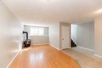 219 Emerson Ave in London, ON - Building Photo - Building Photo