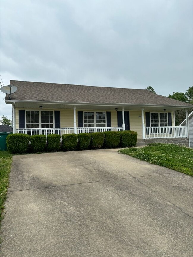 2863 Rome Ln in Clarksville, TN - Building Photo - Building Photo
