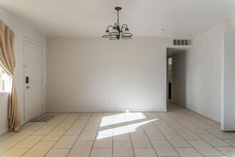 2201 S 6th Ave in Yuma, AZ - Building Photo - Building Photo