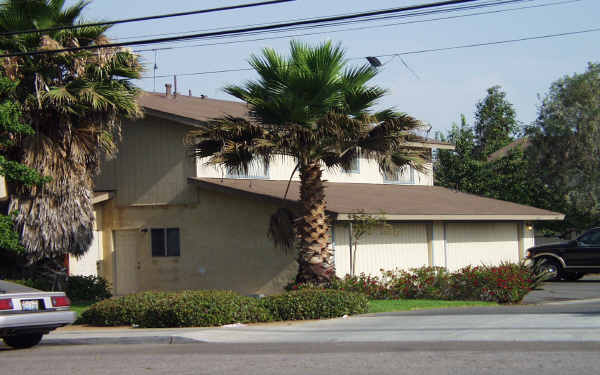 8844 Ildica St in Spring Valley, CA - Building Photo