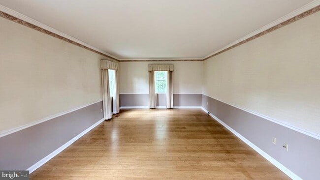 4325 Majestic Ln in Fairfax, VA - Building Photo - Building Photo
