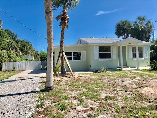 104 Delespine St in Melbourne Beach, FL - Building Photo - Building Photo