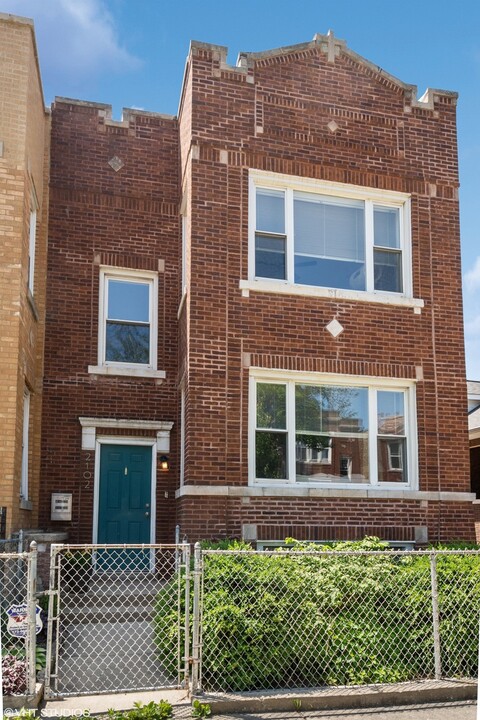 2102 N Springfield Ave-Unit -1 in Chicago, IL - Building Photo