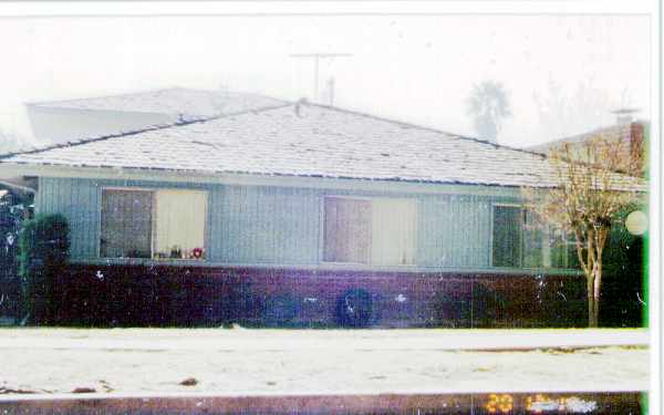 946 W Pine St in Upland, CA - Building Photo - Building Photo