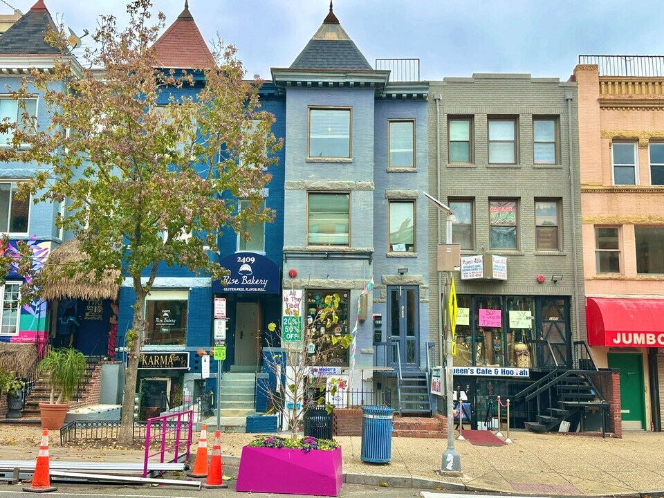 2407 18th St NW in Washington, DC - Building Photo