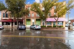 186 S L St in Dinuba, CA - Building Photo