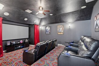 24534 Jenns Creek Ct in Spring, TX - Foto de edificio - Building Photo