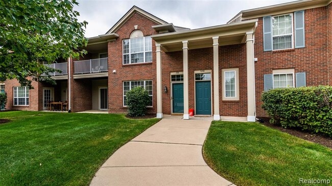 property at 3106 Chesapeake Cir