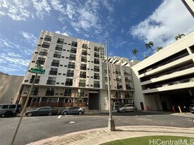 803 Waimanu St in Honolulu, HI - Building Photo
