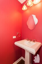 2017 N Lincoln Ave, Unit F in Chicago, IL - Building Photo - Building Photo