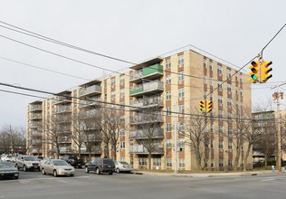 251 Jackson St in Hempstead, NY - Building Photo - Building Photo