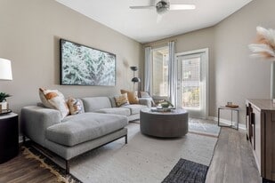 Eastside Station in Austin, TX - Building Photo