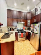 208 Lefferts Pl, Unit 2 in Brooklyn, NY - Foto de edificio - Building Photo