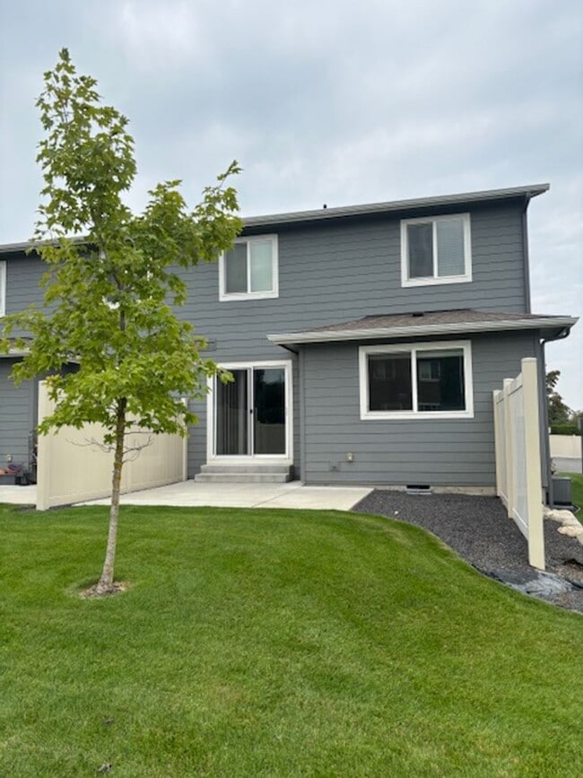 925 S Fox Ln in Spokane Valley, WA - Building Photo - Building Photo